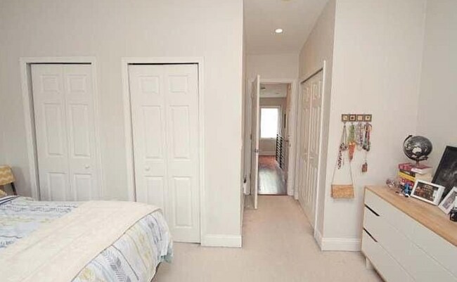 Foto del edificio - 2241 Grays Ferry Ave