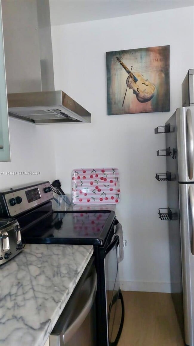 Foto del edificio - 1358 Pennsylvania Ave