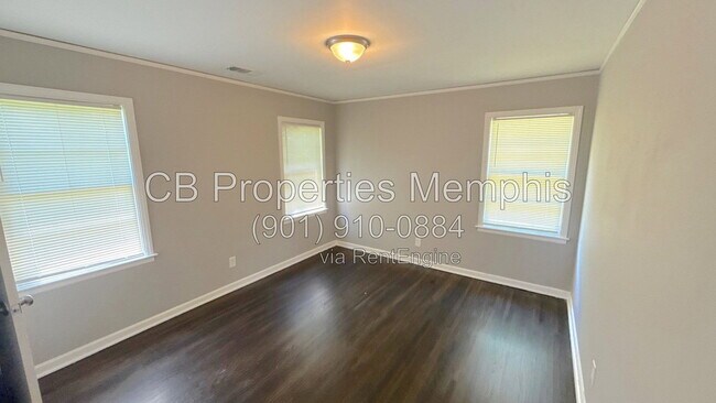 Foto del edificio - 1570 Jay Cove