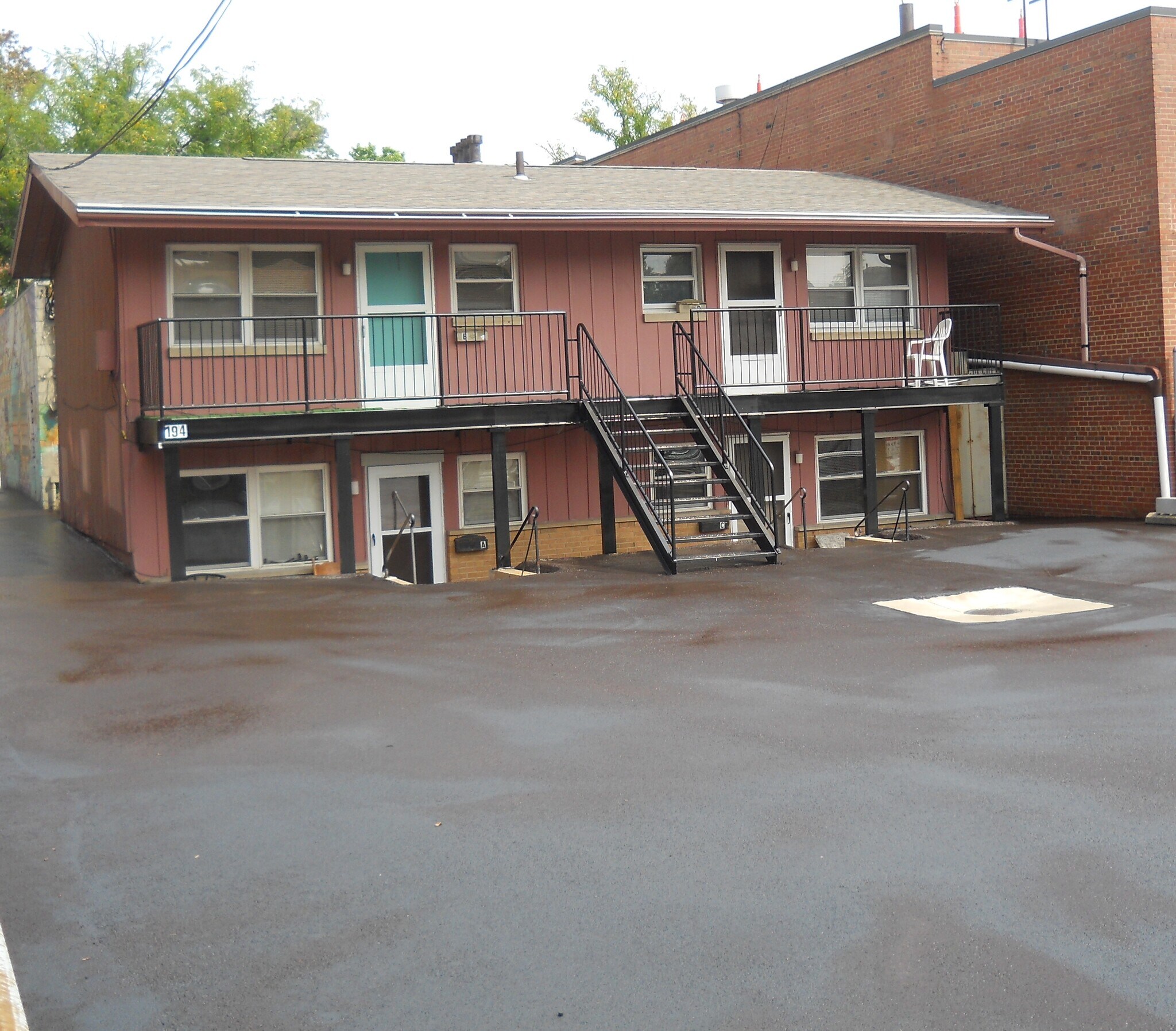 794 W Market St Akron, OH 44303 – photo 1