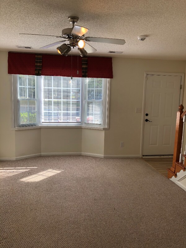 Building Photo - 860 Spring Forest Rd
