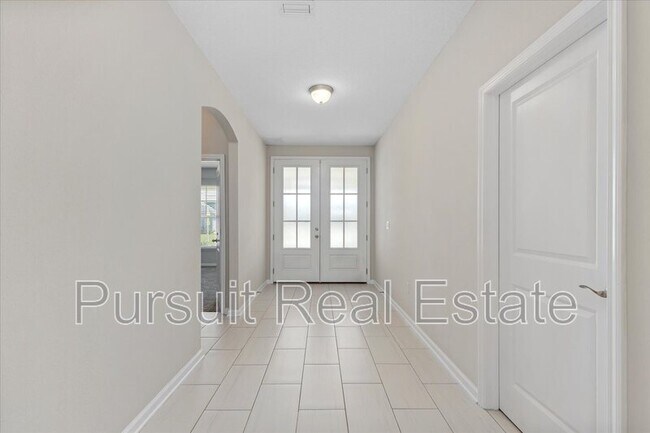 Foto del edificio - 246 Hutchinson Ln