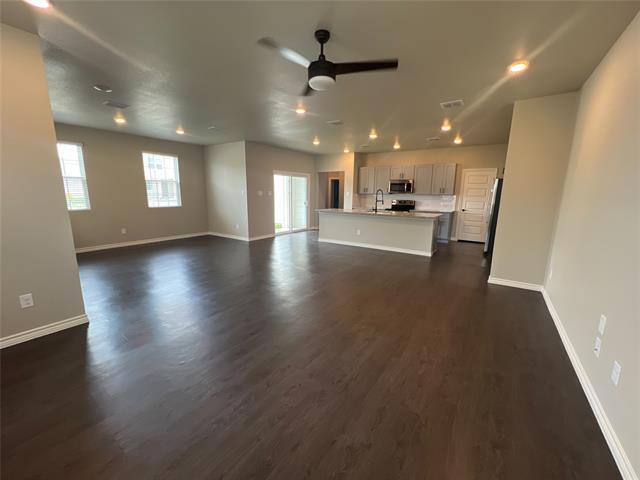 Foto del edificio - 1804 Laurel Ln