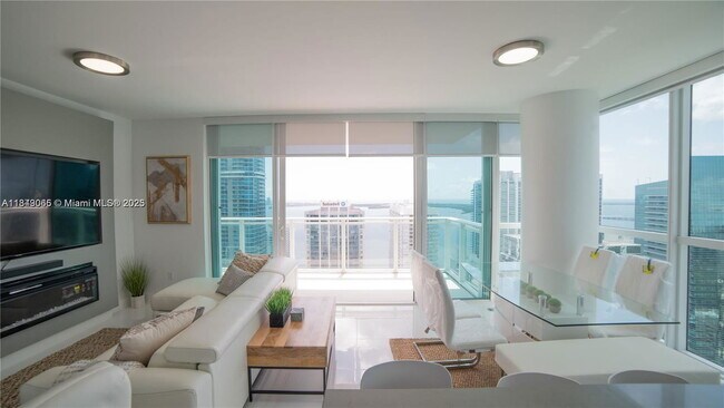 Building Photo - 1080 Brickell Ave