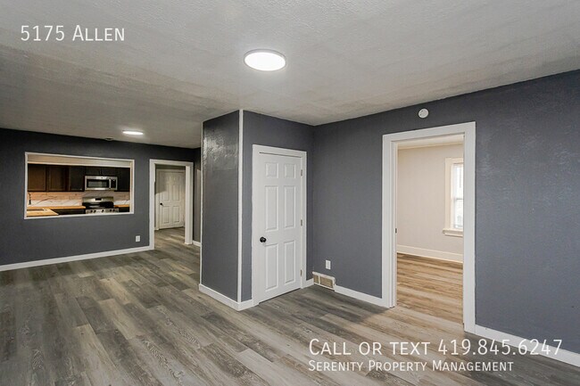 Foto del edificio - 5175 Allen-