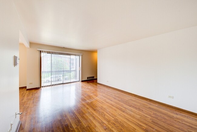 Building Photo - 15706 Peggy Ln