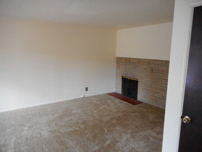 Foto del edificio - 12346 14th Avenue Northeast