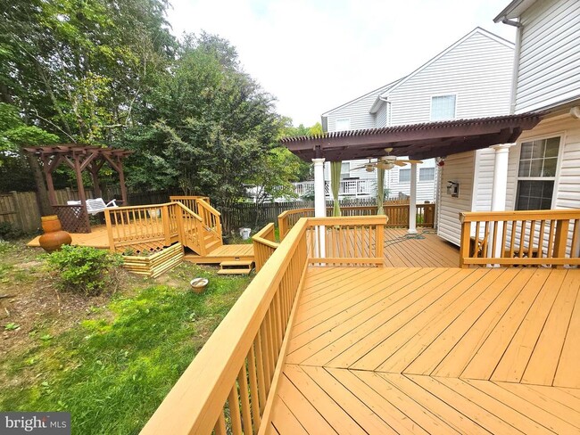 Building Photo - 5677 Assateague Pl