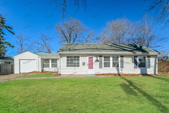 Building Photo - 1115 Ann Ave