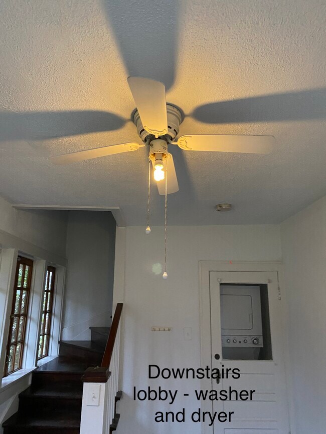 Foto del edificio - 2614 Belmont Blvd