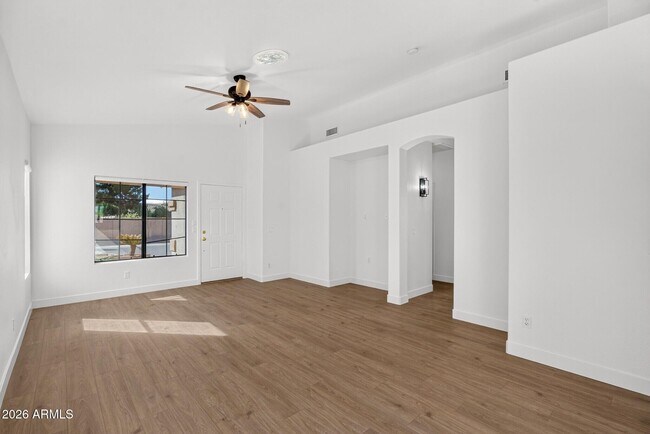 Foto del edificio - 20415 N 37th Ave
