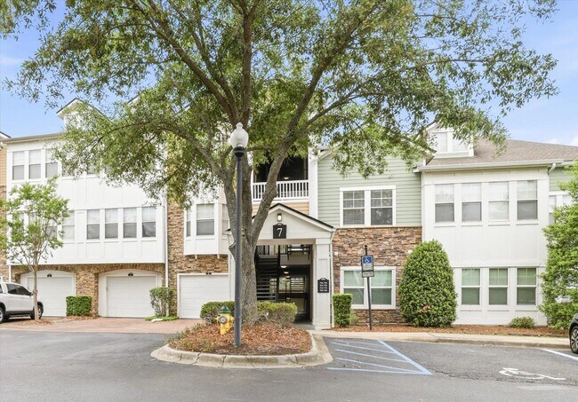 Foto del edificio - 2801 Chancellorsville Dr
