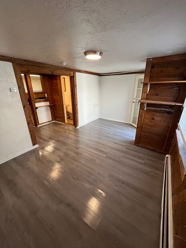 Building Photo - 135 E 300 N