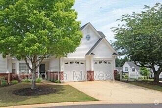 Building Photo - 500 Cliffview Ct