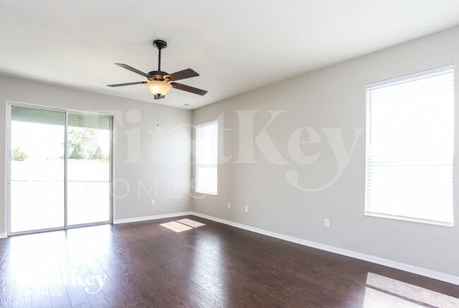 Building Photo - 7556 Forest Mere Dr