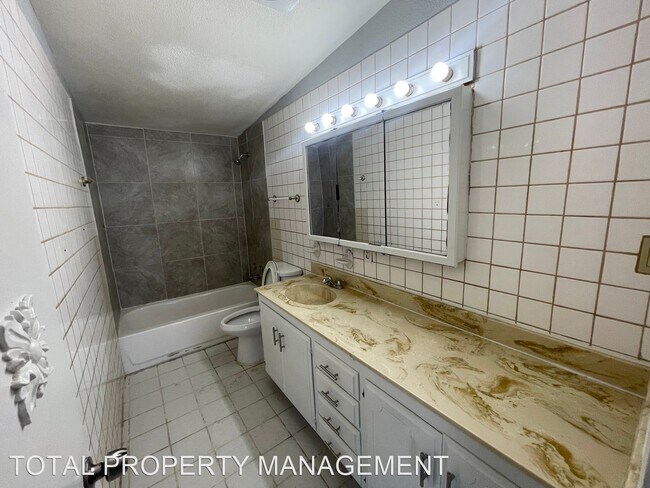Foto del edificio - 3 br, 2 bath House - 2200 E. Tonopah Ave