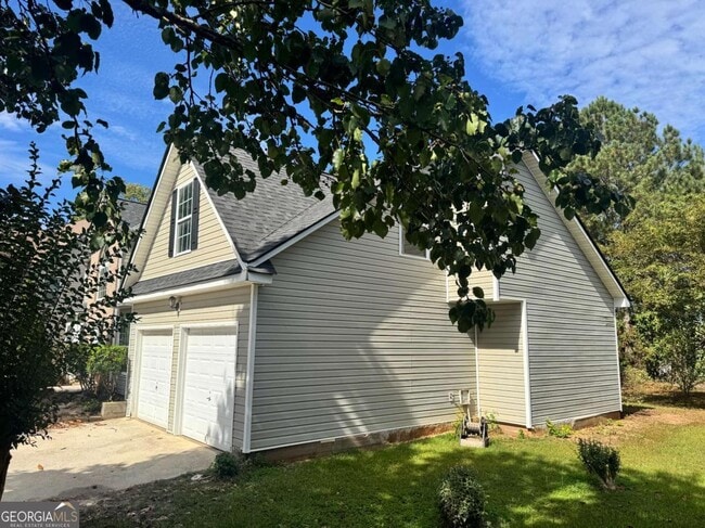 Foto del edificio - 3140 Ridge Hill Pkwy