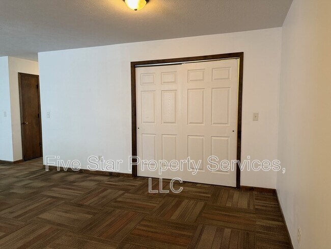 Foto del edificio - 2851 Taylor Ave