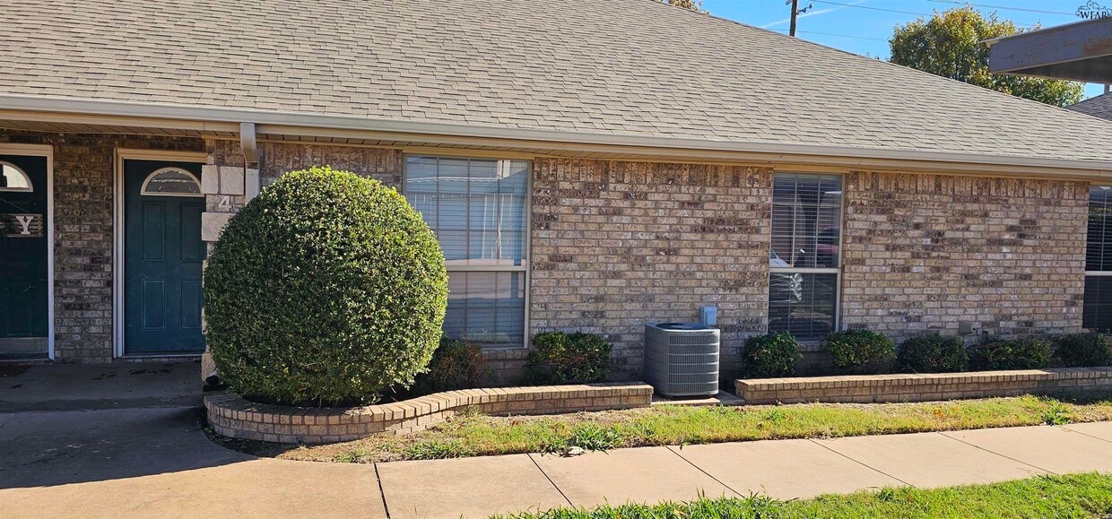 Foto principal - 4120 Faith Rd