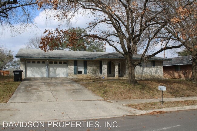 Building Photo - 3 br, 2 bath House - 503 Downshire Drive