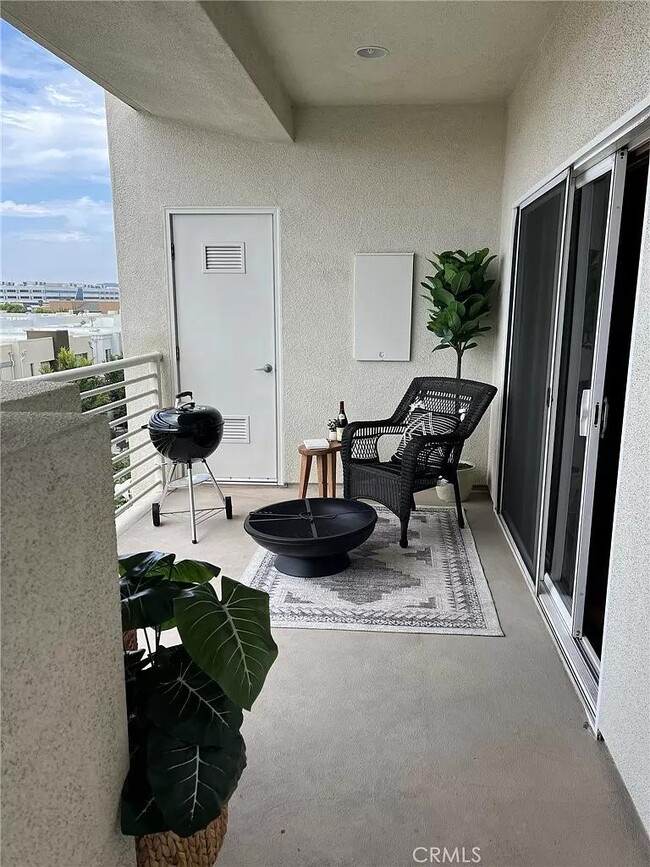 Foto del edificio - 13032 Union Ave