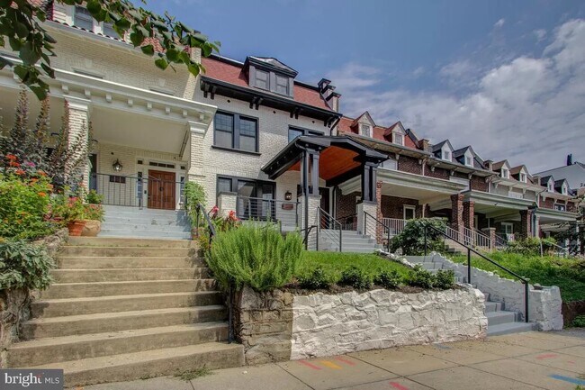 Building Photo - 1511 Upshur St NW