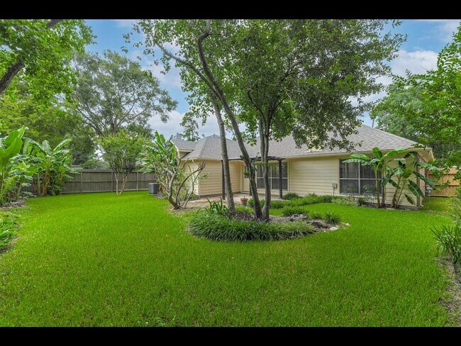 Foto del edificio - 3627 Liles Ln
