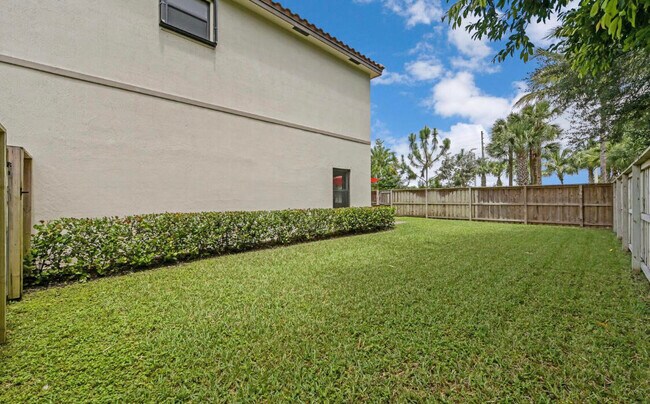 Building Photo - 4637 Silver Saw Ln