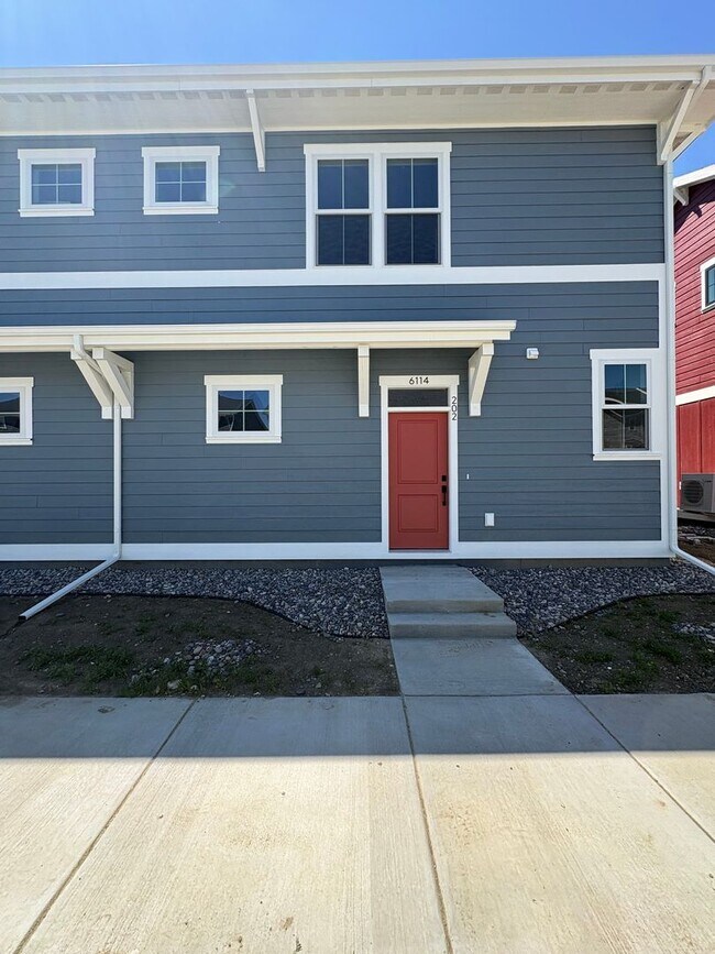 Foto del edificio - New construction townhome – two bed two bath with garage