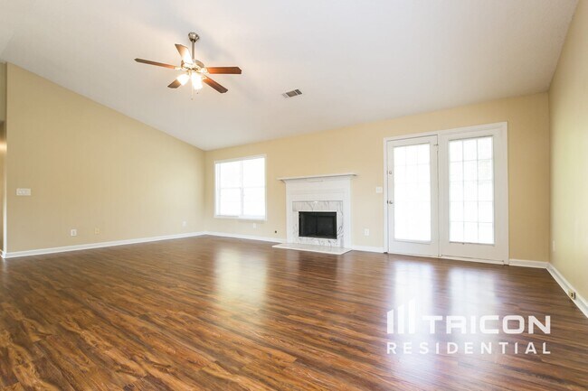 Foto del edificio - 2920 Williams Farm Dr