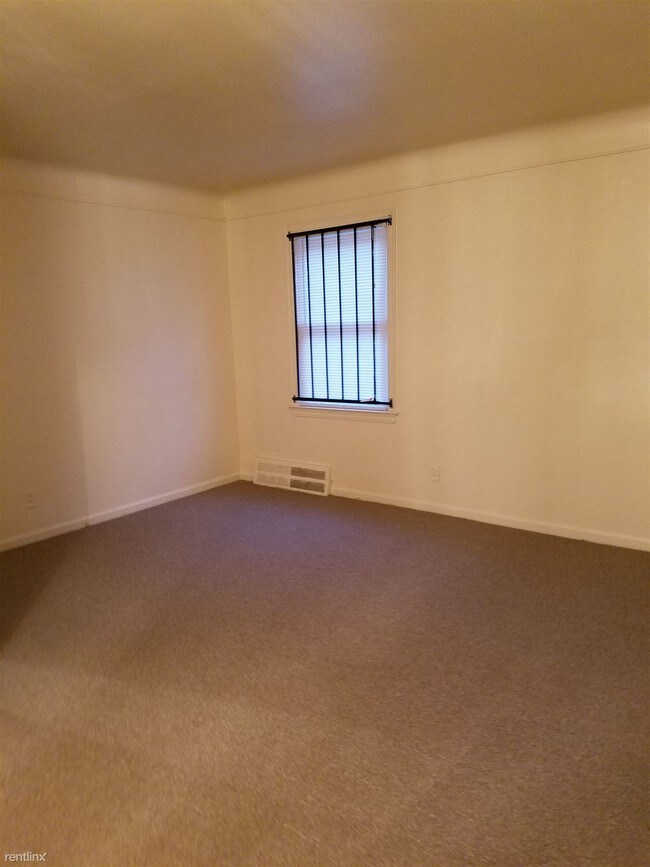 Foto del edificio - 20558 Oakfield St