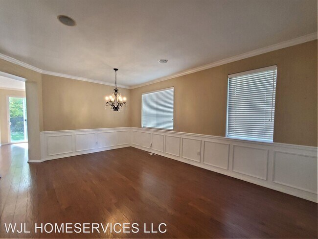 Foto del edificio - 4 br, 2.5 bath House - 24039 SE 12th PL