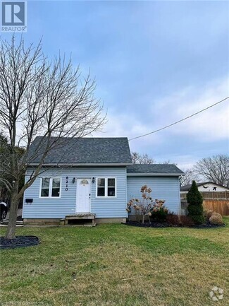 Building Photo - 8210 Malden Rd