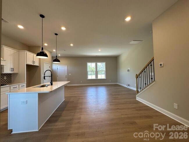 Foto del edificio - 5715 Gulch Pl