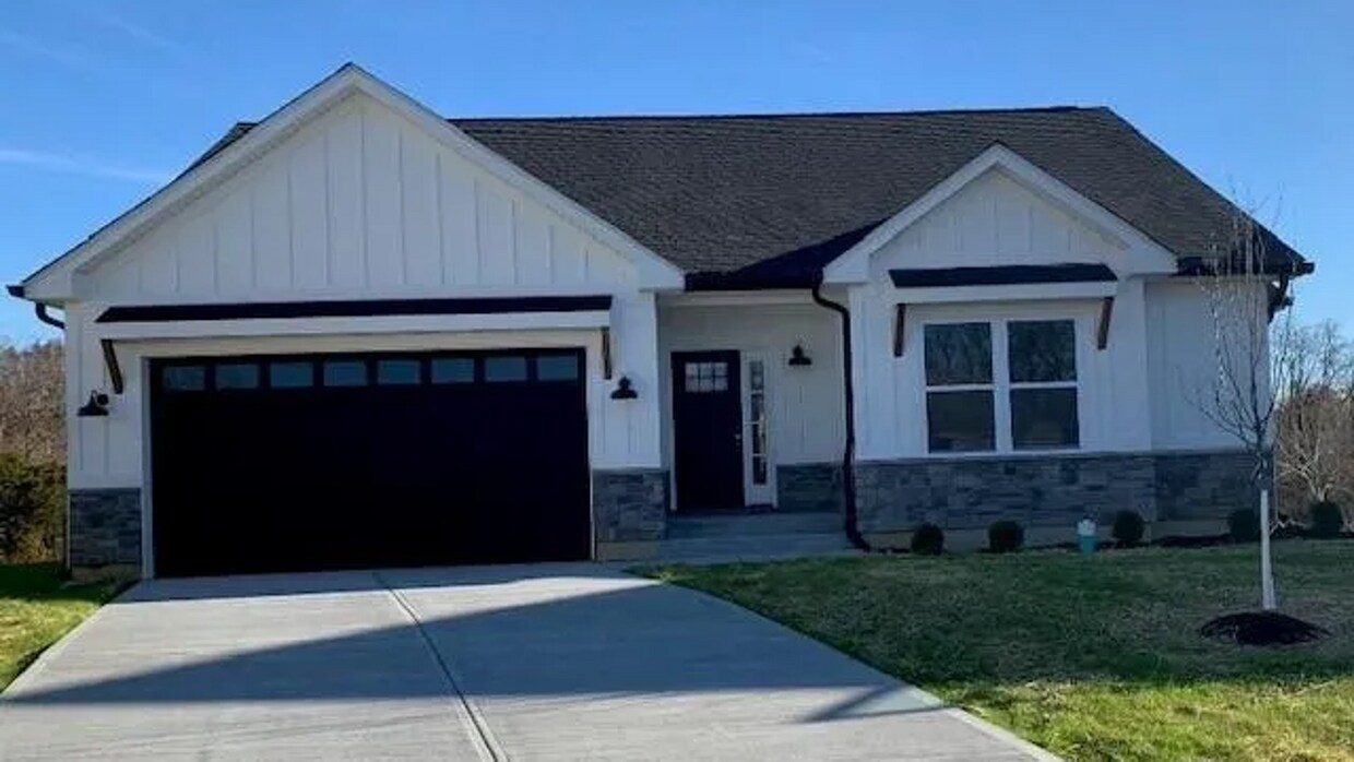 855 Sunrise Ridge Ct, Maineville, OH 45039 House Rental in Maineville