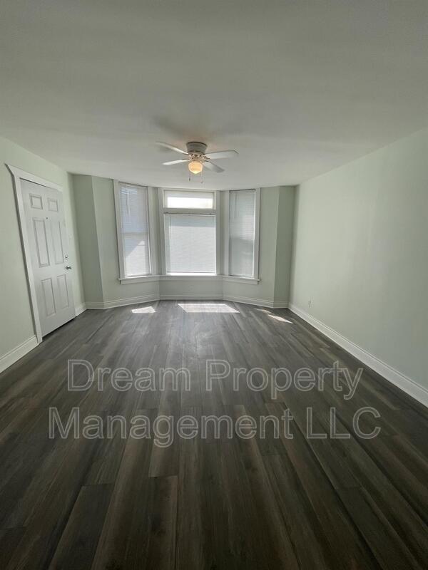 Foto del edificio - 4712 W Polk St