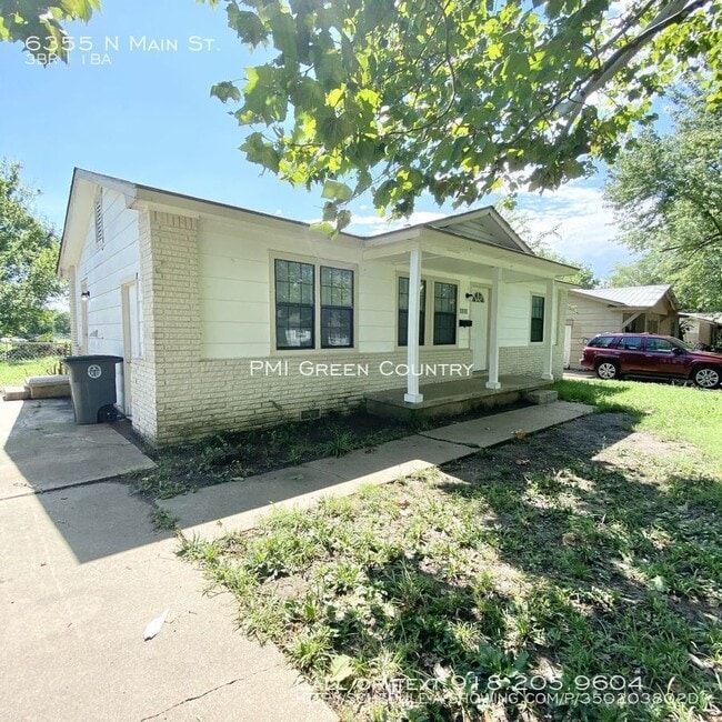 Building Photo - Section 8 Welcome
