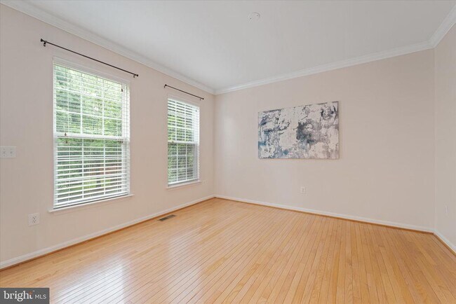 Building Photo - 905 Royal Elm Ct