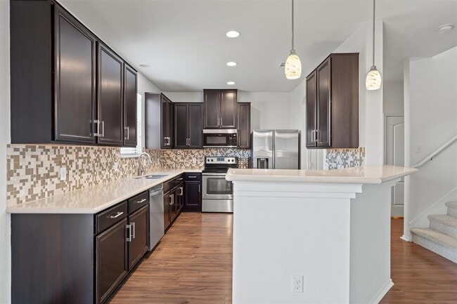 Building Photo - 12036 Pecangate Way