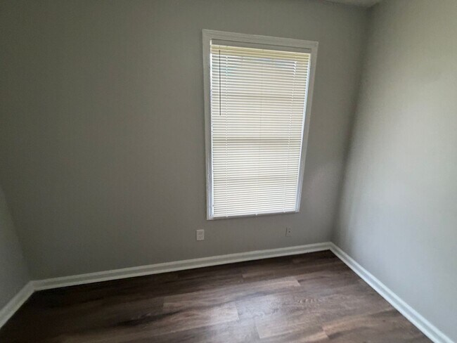 Foto del edificio - 4169 Double Tree St