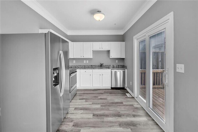 Foto del edificio - 614 Market Pl Ln