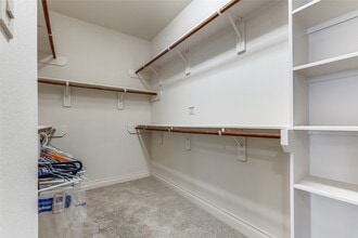 Building Photo - 2407 Evening Star Dr