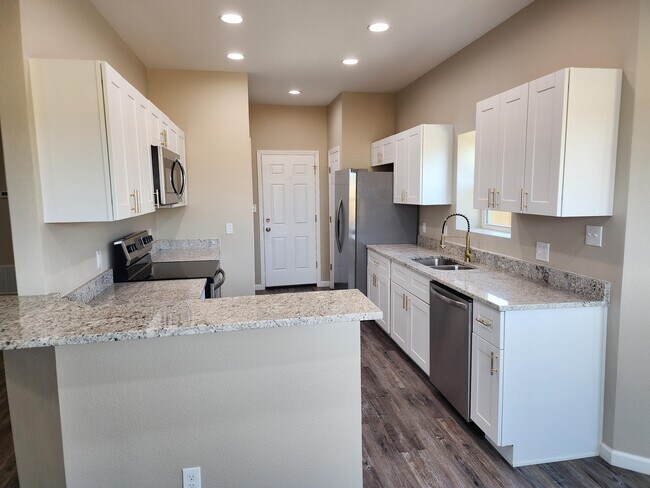 Foto del edificio - 2703 S Onyx Dr