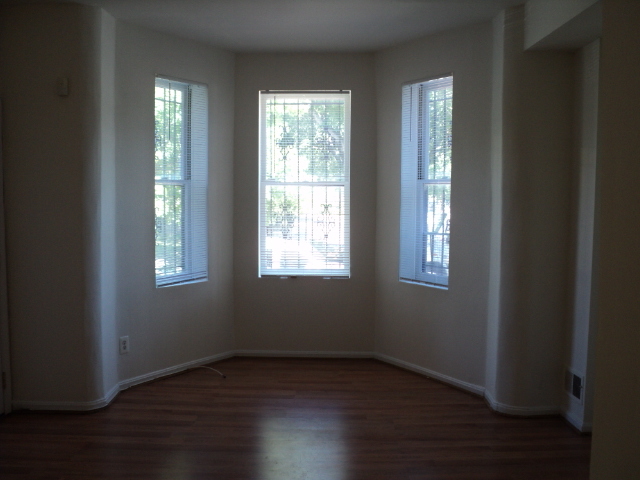 Building Photo - 506 M St NW