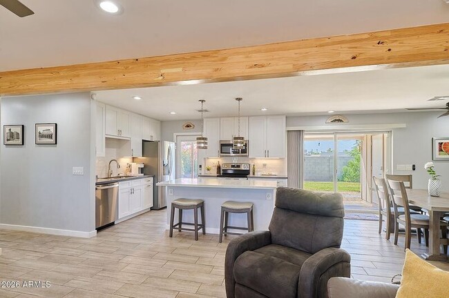 Foto del edificio - 7319 E Roosevelt St