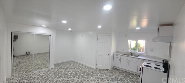 Foto principal - 6325 Canobie Ave
