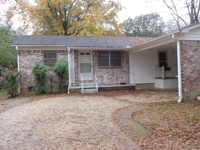 Building Photo - 9209 Clover Hl Rd