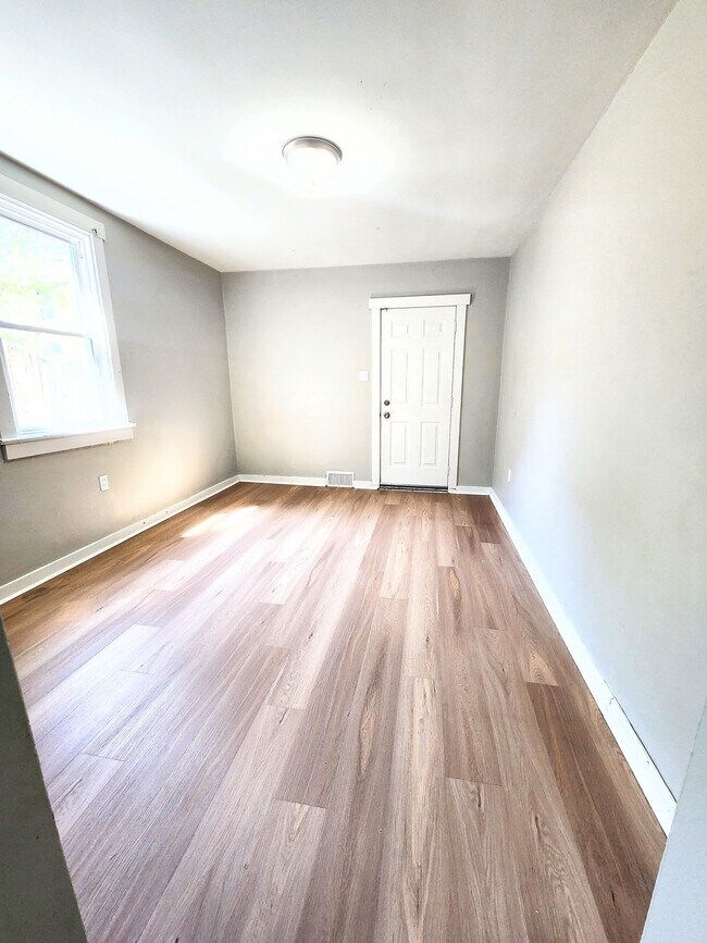 Foto del edificio - 347 E 13th Ave