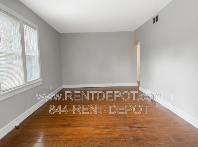 Foto del edificio - 1407 Marshall Ave