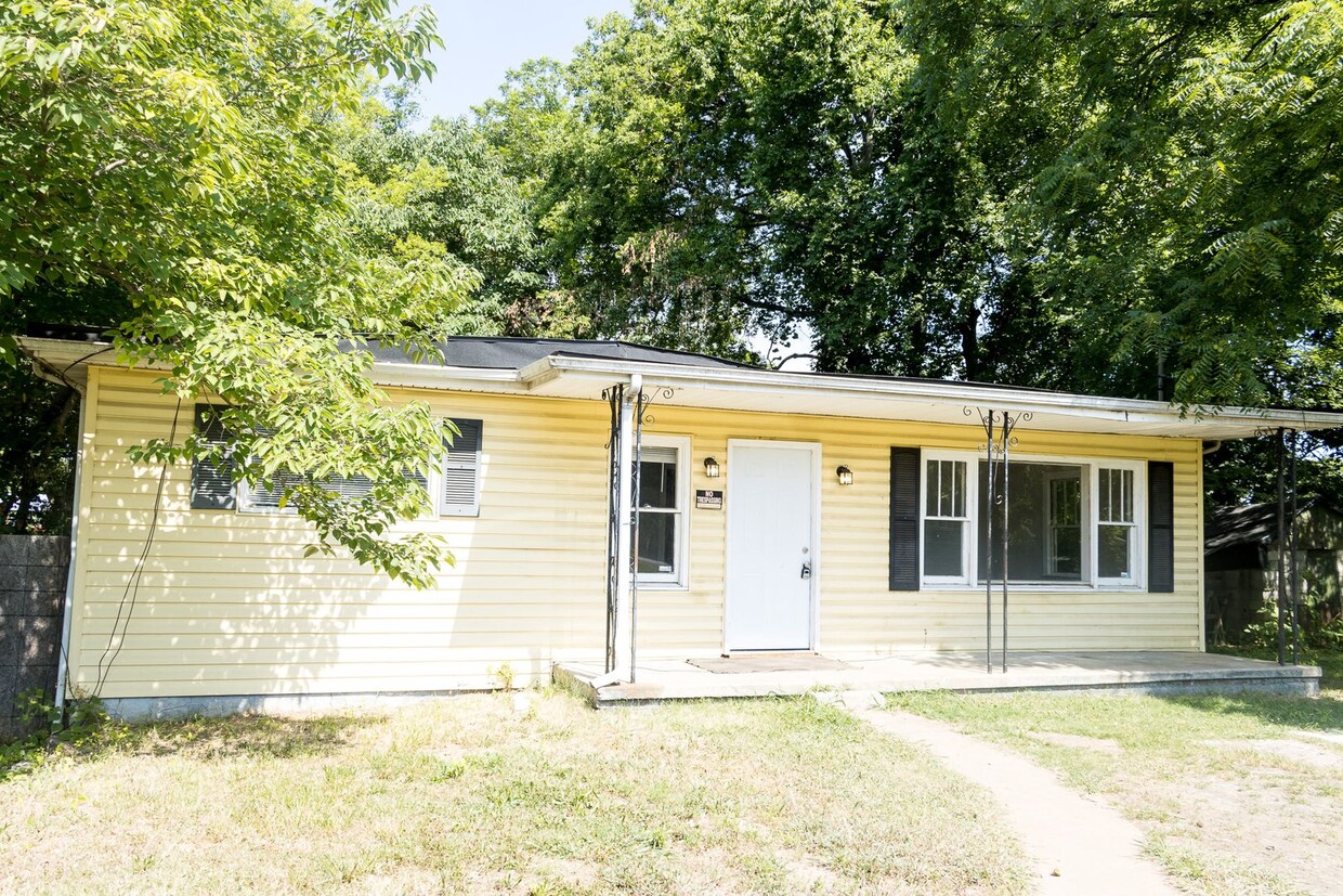Primary Photo - 2813 Calhoun Ave
